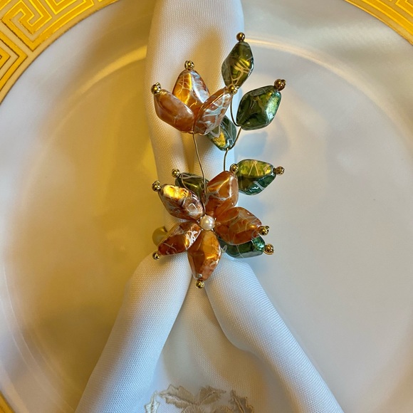 Set of 6 handmade floral design beaded napkin holders napkin rings - Picture 2 of 4